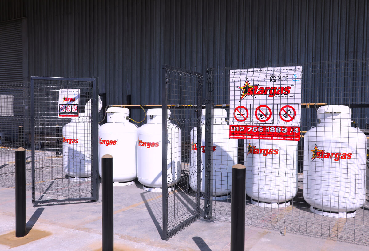 Stargas Drive-Thru Opening